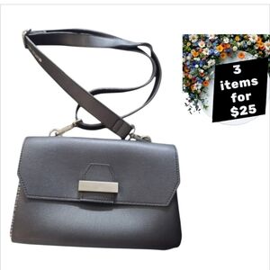 Kenneth Cole Black Vintage Crossbody Synthetic Leather Bag